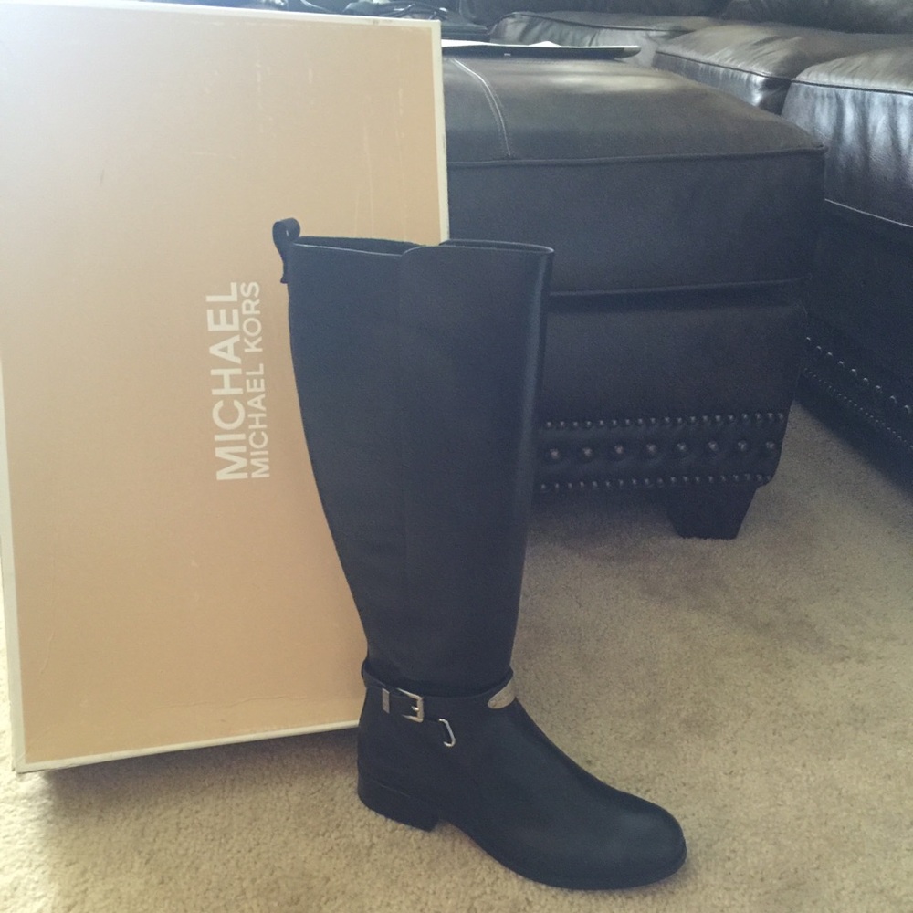Michael Korda Boots worn twice
